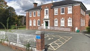 Neuadd Maldwynin Welshpool