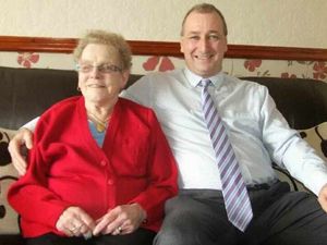 Supporting image for story: Tributes paid to Wolverhampton estate 'legend'