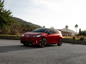 Supporting image for story: New Volkswagen ID.3 GTX brings sporty flavour to electric hatchback