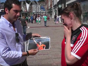 Supporting image for story: WATCH: How many Wolves famous faces do the Cork locals know?