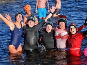 Supporting image for story: 20 amazing photos capture hardy souls braving the chill in Chasewater charity Boxing Day dip