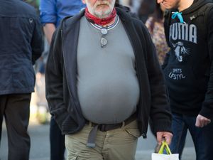 Supporting image for story: Obese men at greater risk of Covid death than obese women – study