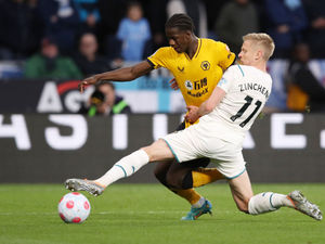 Supporting image for story: Wolves 1 Manchester City 5 - Report 