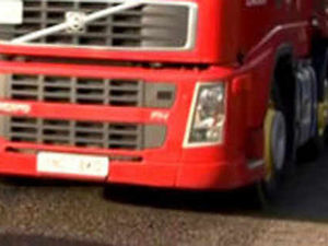 Supporting image for story: Hundreds of vacant jobs for lorry drivers