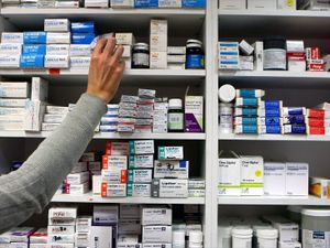 Supporting image for story: Number of pharmacies could fall to lowest level since 2005, sector leaders warn