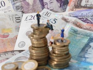 Supporting image for story: Households start to receive £324 cost-of-living payments into bank accounts