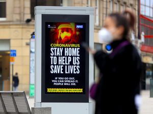 Supporting image for story: Possible reduction in quarantine for people with Covid immunity