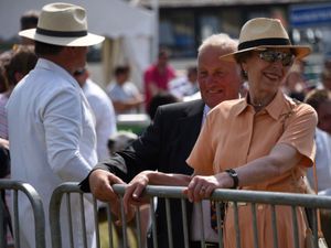 Supporting image for story: The Princess Royal cools down with ice-cream at the Royal Welsh Show