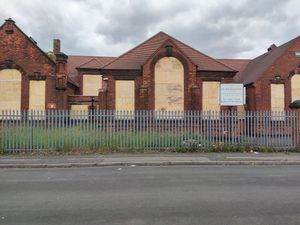 Supporting image for story: Walsall school once used as drugs factory up for auction for £1.3 million