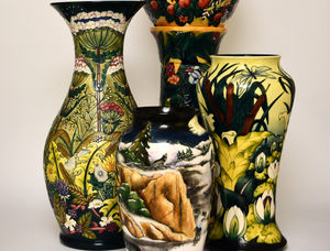 Supporting image for story: Moorcroft collection could make more than £18,000 at Shropshire auction