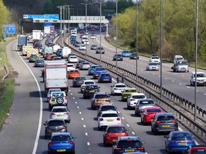 Supporting image for story: Busy Saturday for motorists in Easter getaway, but traffic is ‘flowing’