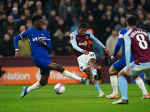 Supporting image for story: Leon Bailey pens new Aston Villa deal
