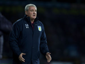 Supporting image for story: Aston Villa boss Steve Bruce must sell to fund new signings