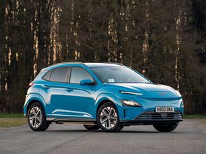Supporting image for story: Updated Hyundai Kona Electric arrives priced at £30,125