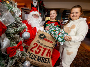 Supporting image for story: Santa and breakfast for customers at community pub
