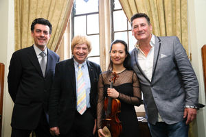 Supporting image for story