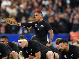 Supporting image for story: Steve Borthwick needs to deliver and focus on haka as England face New Zealand