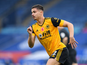 Supporting image for story: Leander Dendoncker signs new Wolves contract until 2023