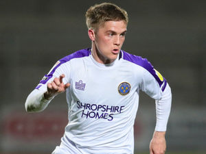 Supporting image for story: Josh Daniels' emotional team-mate exchange on losing five family members in pier tragedy