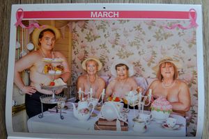 Anyone for tea...and cupcakes!