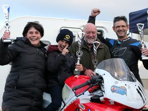 Supporting image for story: Wright and Shaw add to silverware haul