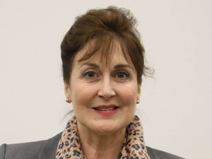 Supporting image for story: Top Wolverhampton nurse Cheryl retires after 38 years