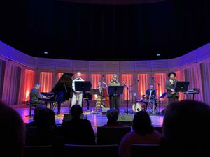 Blodeugerdd Band, Cardiff 