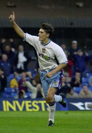 Gareth Barry in action for Aston Villa