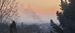 Smoke from the fire in Kingswinford could be seen for miles. Picture - Melvin Cooper