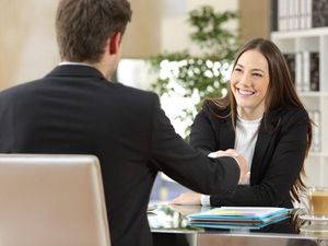 Supporting image for story: 11 interview red flags that suggest the job might suck