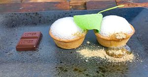 Absolutely menthol – coconut cream pies with chocolate chunks and crumbled Fisherman’s Friend