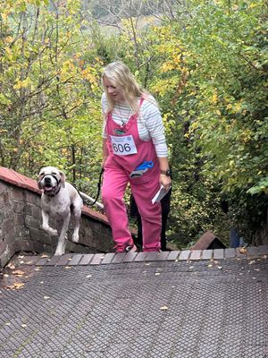 Amanda Johnson assisted by Crosbie