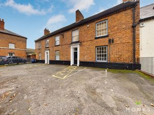 Supporting image for story: In pictures: Former Shropshire brewery on the market as characterful two-bedroom flat