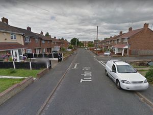 Supporting image for story: Driver threatened with sword and snow thrown at car in Oldbury