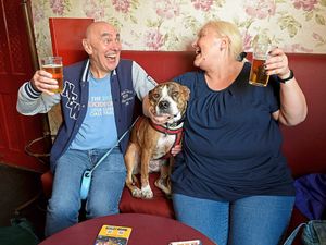 Supporting image for story: All smiles as pints indoors and hugs in homes allowed
