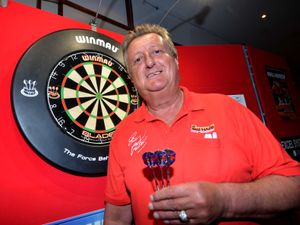 Supporting image for story: World of darts pays tribute to five-time World Champion Eric Bristow