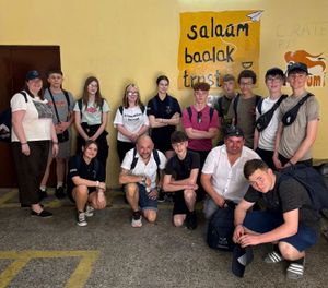 The Baxter College group at the Salaam Balaak Trust, New Delhi