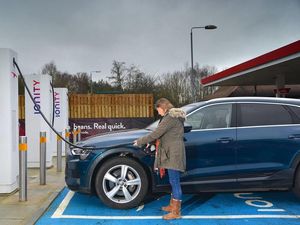 Supporting image for story: Government reveals plans for nationwide electric car charging network