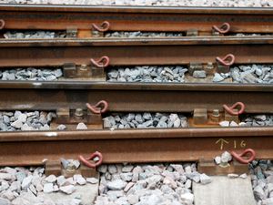 Supporting image for story: Performance figures show Tories’ total failure on railways, says Labour