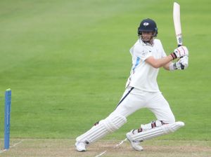 Supporting image for story: Joe Root lifts Yorkshire but Warwickshire close on victory at Headingley