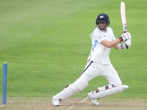 Supporting image for story: Joe Root lifts Yorkshire but Warwickshire close on victory at Headingley