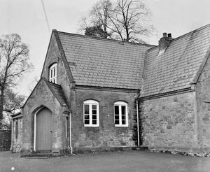 'The former Tong Church school stands deserted. The rhythm of the teacher's voice... the sound of playing children... all have faded into the past, as the school is now for sale.' April 1961. According to a Tong history book the school closed on July 20, 1960. 