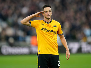 Supporting image for story: Transfer talk from Wolves, West Brom & Aston Villa