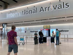 Supporting image for story: Quarantine rules for people entering UK to be relaxed