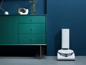 Supporting image for story: Samsung unveils trio of new robots to help out around the house