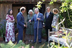 King Charles III, Patron of The Royal Horticultural Society, and Queen Camilla speak with broadcaster and gardening expert Monty Don during a visit to the RHS Chelsea Flower Show. Photo: Toby Melville/PA Wire