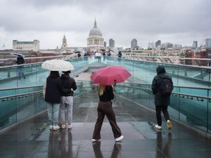 Supporting image for story: Thunderstorms bring threat of flooding after hottest day of the year