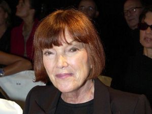 Supporting image for story: British fashion designer Dame Mary Quant dies aged 93