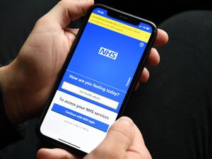 Supporting image for story: Tech errors hit NHS Covid Pass hours after Plan B announcement