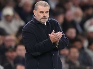 Supporting image for story: Tottenham complete signing of goalkeeper Antonin Kinsky